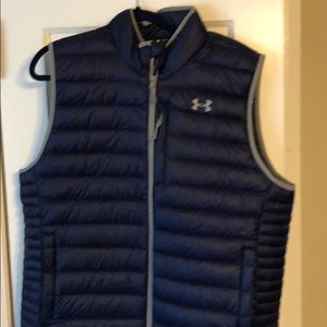 Men’s Under Armour puffy vest